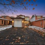 3-bedroom detached home for sale in Middlesex — 463 South Leaksdale Circle (Photo 3)