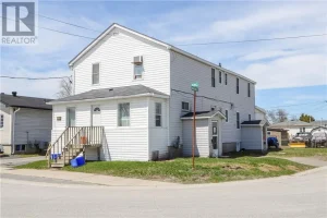Studio home for sale in Sudbury — 464 King Street