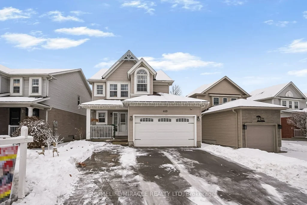 3-bedroom detached home for sale in Waterloo — 469 Old Newbury Lane (Photo 1)