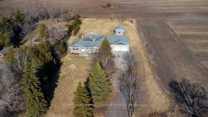 4-bedroom detached home for sale in Kawartha Lakes — 4782 Regional Rd 57 N/a