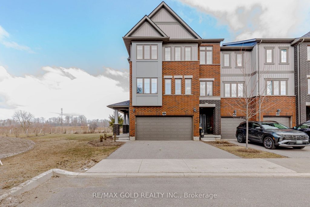 3-bedroom condo townhouse for sale in Waterloo — 47 - 311 Woolwich Street (Photo 1)
