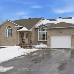 3-bedroom detached home for sale in Lanark — 47 Isabelle Street (Photo 3)