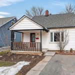2-bedroom detached home for sale in Niagara — 4867 Sixth Avenue (Photo 5)