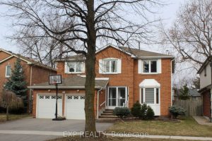 4-bedroom detached home for sale in Peel — 48 Howell Street