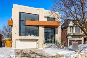 4-bedroom detached home for sale in Toronto — 492 Hounslow Avenue