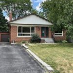 3-bedroom detached home for rent in Toronto — 49 Algoma Street (Photo 5)