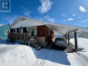 3-bedroom home for sale in Thunder Bay — 49 Kenogami Avenue N