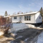 3-bedroom home for sale in Thunder Bay — 49 Kenogami Avenue N (Photo 5)