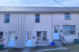 2-bedroom home for rent in Brantford — 4 - 301 Campbell Street