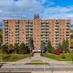 2-bedroom condo apartment for sale in Peel — 501 - 6720 Glen Erin Drive (Photo 2)