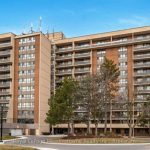 2-bedroom condo apartment for sale in Peel — 501 - 6720 Glen Erin Drive (Photo 3)