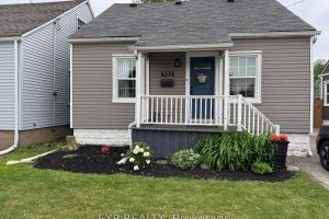 4-bedroom detached home for sale in Hamilton — 502 Britannia Avenue