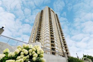 2-bedroom condo apartment for sale in Ottawa — 503 - 545 St Laurent Boulevard