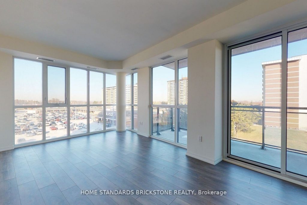 2-bedroom condo apartment for sale in Toronto — 506 - 3237 Bayview Avenue (Photo 1)
