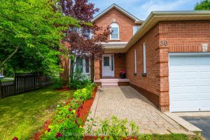 4-bedroom detached home for sale in Simcoe — 50 Livingstone Street W