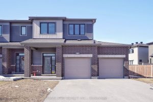 3-bedroom att/row/townhouse for rent in Ottawa — 50 Natare Place