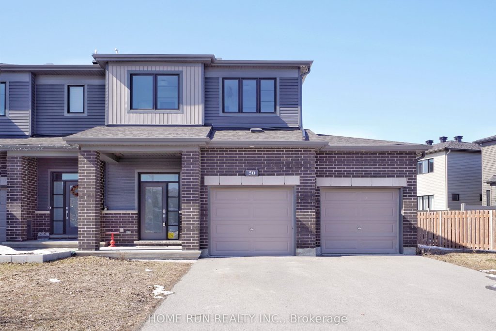 3-bedroom att/row/townhouse for rent in Ottawa — 50 Natare Place (Photo 1)