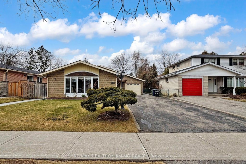 3-bedroom detached home for sale in Toronto — 50 Nymark Avenue (Photo 1)