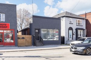3-bedroom detached home for sale in Toronto — 519 Rogers Road