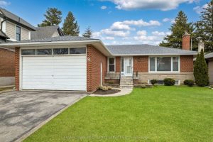 3-bedroom detached home for sale in Toronto — 51 Smithwood Drive