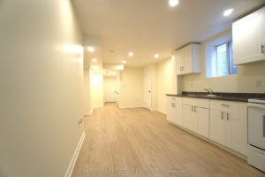 5-bedroom detached home for rent in Milton — 521 Yates Drive