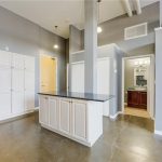 2-bedroom home for sale in Waterloo — 526 - 404 King Street W (Photo 2)