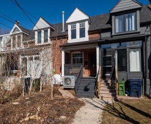 2-bedroom att/row/townhouse for sale in Toronto — 52 Balfour Avenue