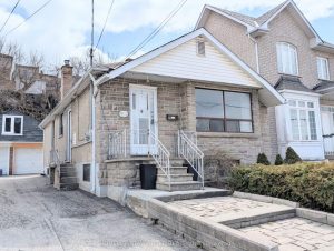2-bedroom detached home for sale in Toronto — 53 Dunraven Drive
