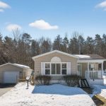 2-bedroom home for sale in Midland — 5411 Elliott Sideroad (Photo 1)