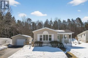 2-bedroom home for sale in Midland — 5411 Elliott Sideroad