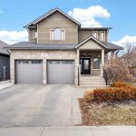 4-bedroom detached home for sale in Calgary — 542 Rankin Crescent (Photo 3)