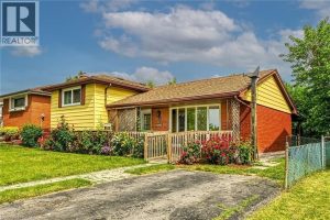 3-bedroom home for sale in Hamilton — 54 Berko Avenue