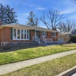 4-bedroom detached home for sale in Hamilton — 54 Nelson Street (Photo 2)