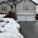 4-bedroom detached home for sale in Niagara — 54 Valley Road (Photo 4)