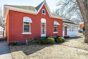 2-bedroom detached home for sale in Perth — 55 Dufferin Street