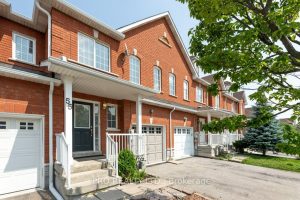 3-bedroom att/row/townhouse for sale in York — 55 Pottery Place