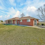 3-bedroom detached home for sale in Norfolk — 568 7th Concession Enr Road (Photo 1)