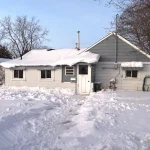 2-bedroom detached home for sale in Kawartha Lakes — 56 Glenelg Street E (Photo 3)