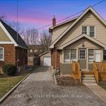4-bedroom detached home for sale in Niagara — 5791 Dorchester Road W (Photo 1)