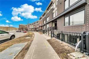 2-bedroom home for sale in Toronto — 5 - 181 William Duncan Road