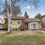 3-bedroom detached home for sale in Toronto — 5 Hollingworth Drive (Photo 4)