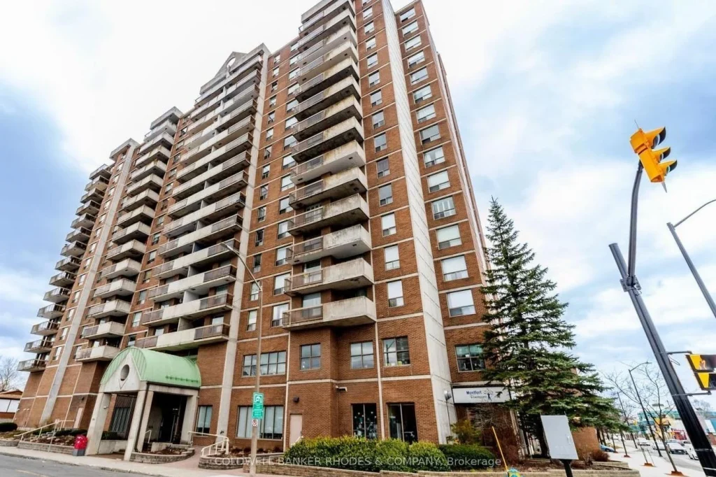 2-bedroom condo apartment for sale in Ottawa — 607 - 200 Lafontaine Avenue (Photo 1)