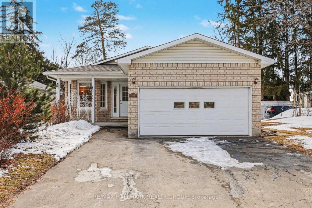 3-bedroom home for sale in North Grenville — 608 Clothier Street East (Photo 1)