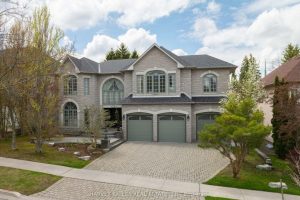 5-bedroom detached home for sale in Toronto — 60 Bowan Court
