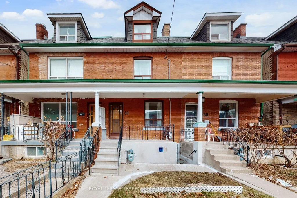 4-bedroom att/row/townhouse for sale in Toronto — 60 Ulster Street (Photo 1)
