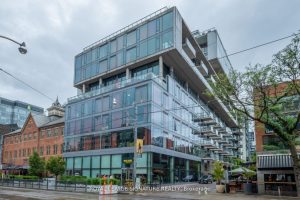 1-bedroom condo apartment for rent in Toronto — 614 - 560 King Street W