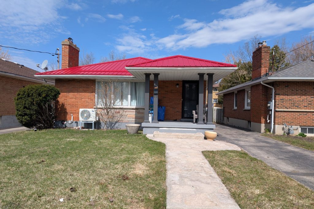 3-bedroom detached home for rent in London North — 614 Ross Street (Photo 1)