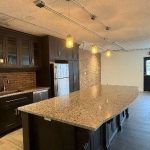 Studio commercial retail home for rent in Toronto — 618 Queen Street W (Photo 3)