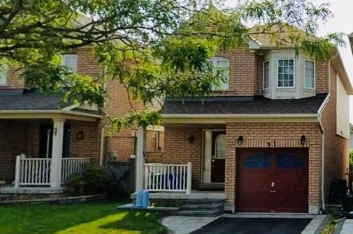 3-bedroom detached home for sale in Durham — 61 Bettina Place (Photo 1)
