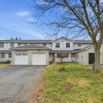 3-bedroom att/row/townhouse for sale in Norfolk — 61 Freeman Crescent (Photo 3)